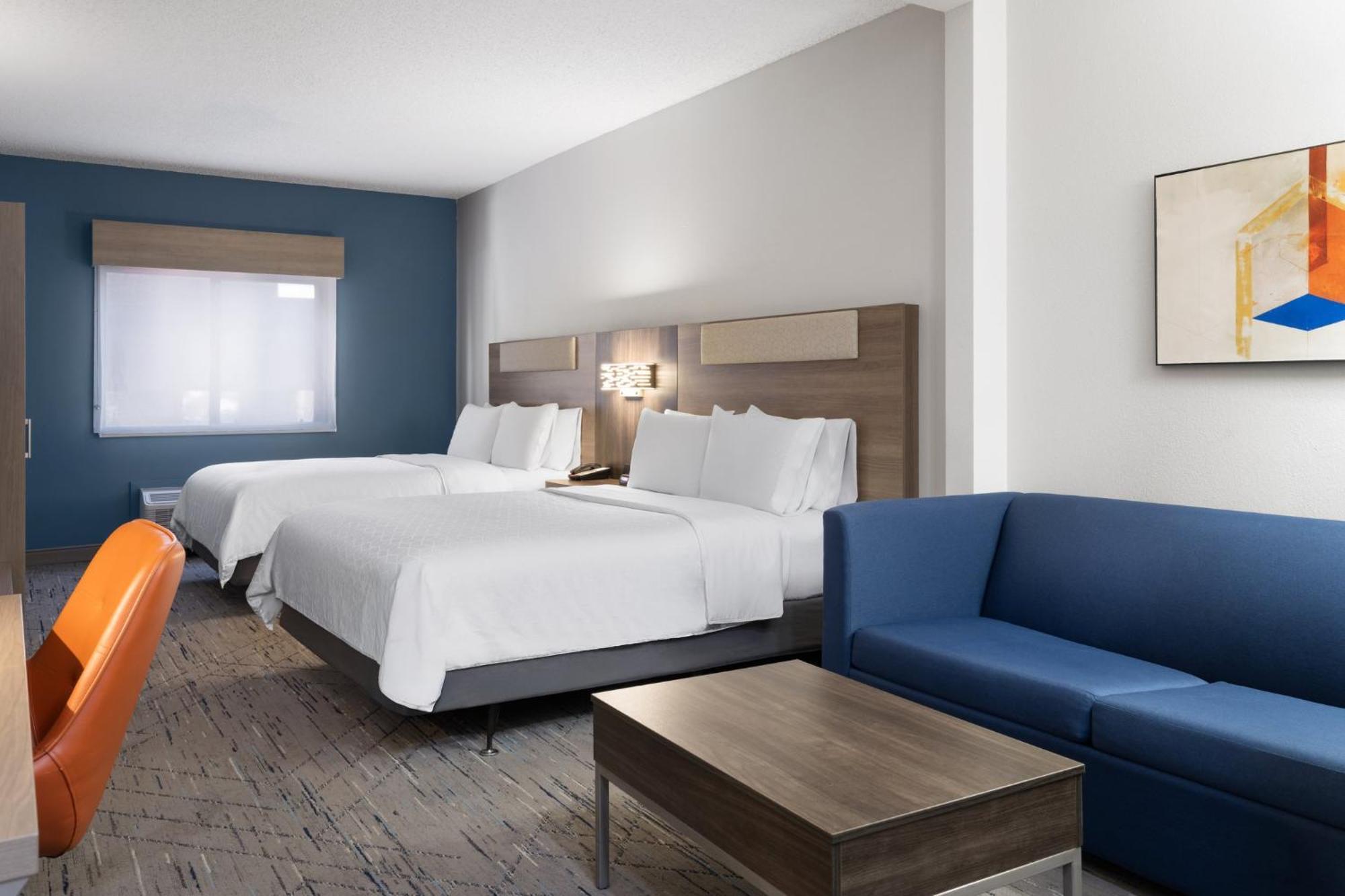 Holiday Inn Express & Suites Midwest City By Ihg Exterior photo