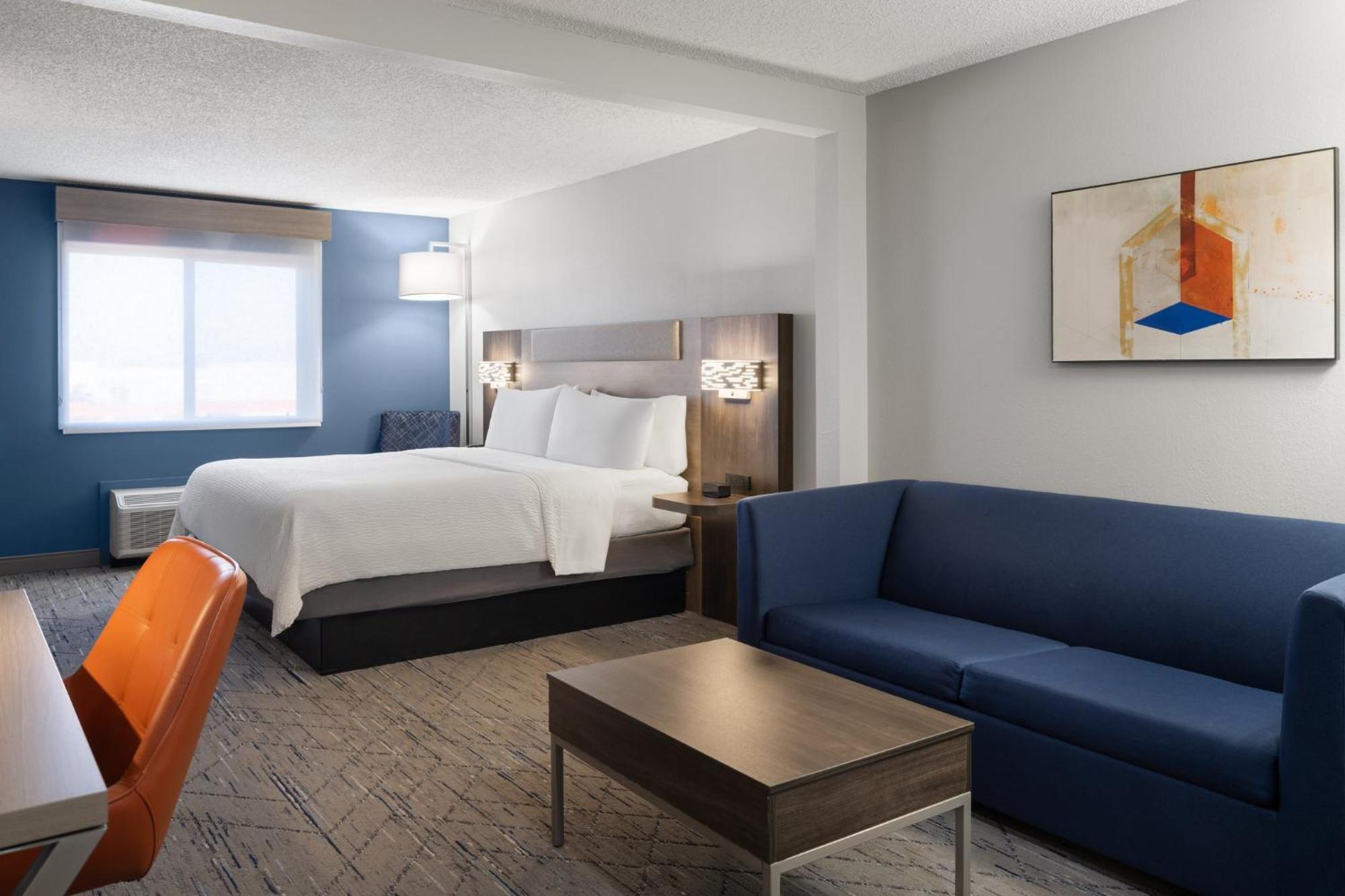 Holiday Inn Express & Suites Midwest City By Ihg Exterior photo